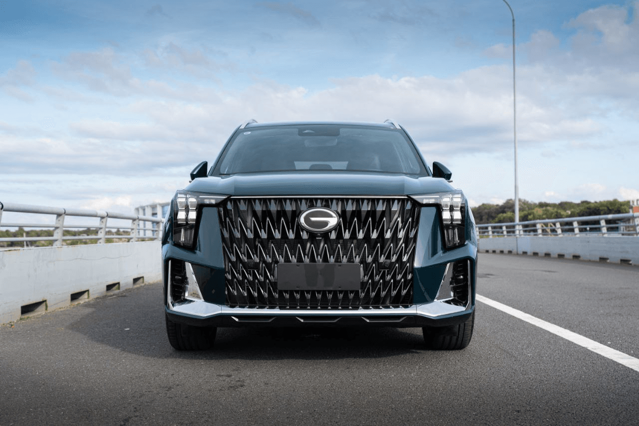 GAC GS8 II Hybrid (7-местный) — фото 3