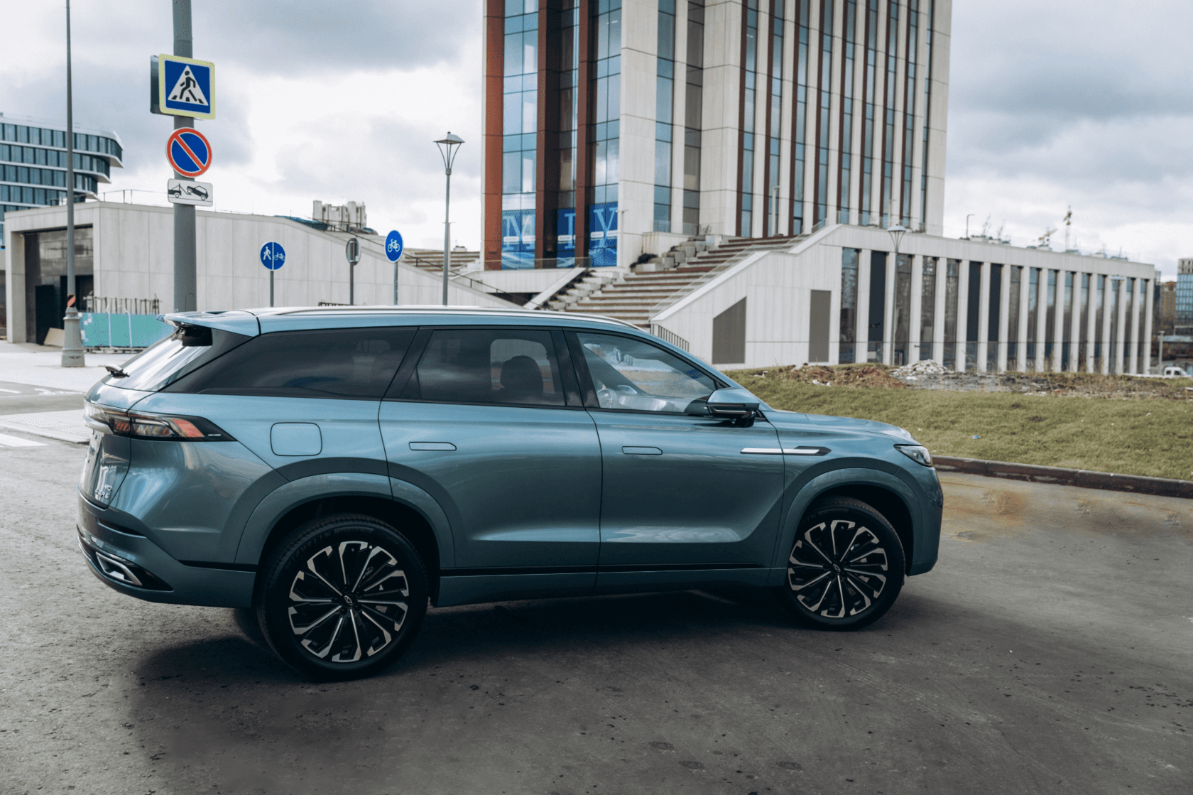 Chery Tiggo 9 2WD